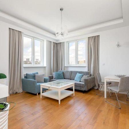 Przestronny Apartament Z Widokiem Na Miasto W Warszawie Varsovia Exterior foto